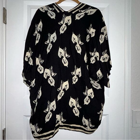 Ellen Tracy Floral Print Open Front Kimono Top - Picture 6 of 6